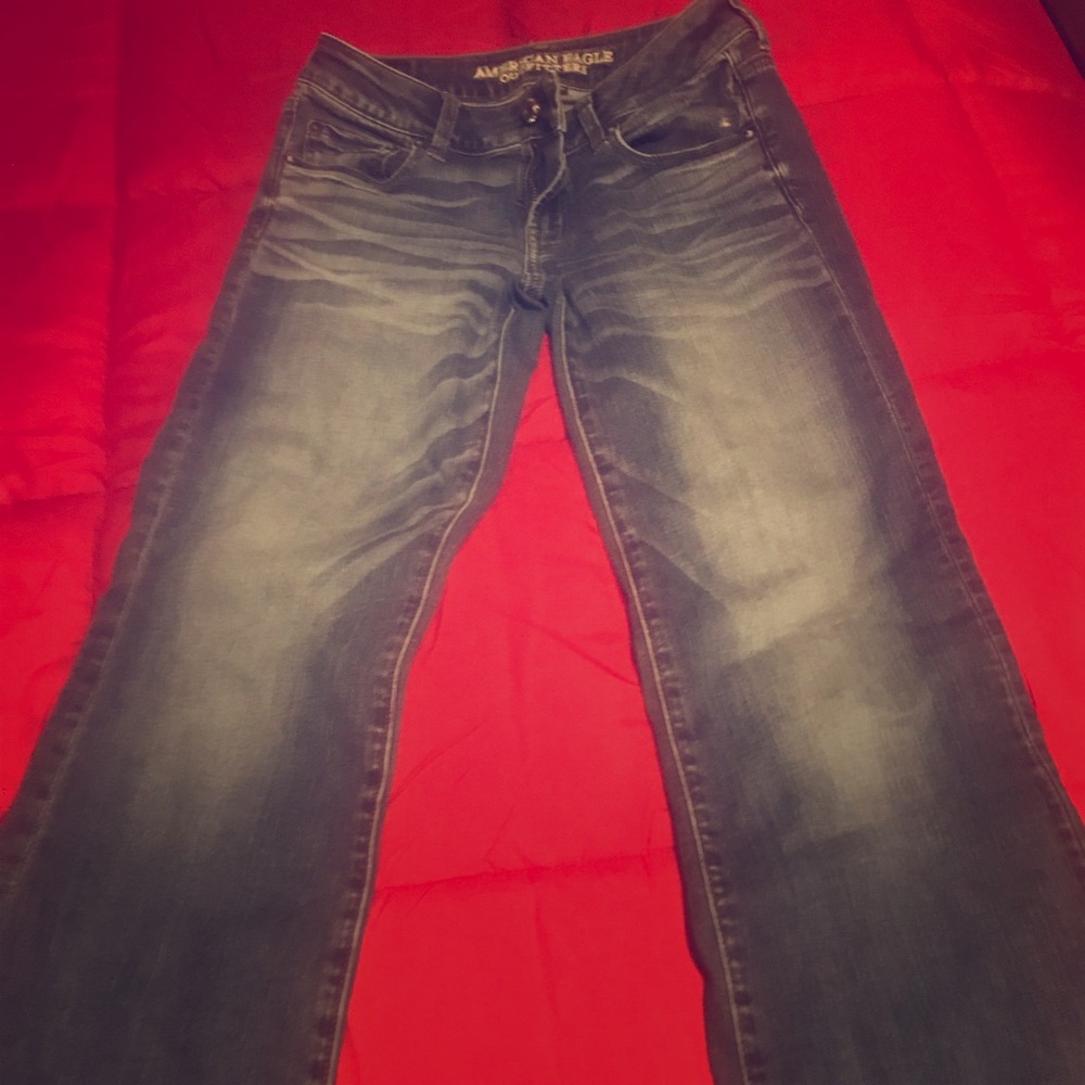 American Eagle jeans size 4. Gently used.